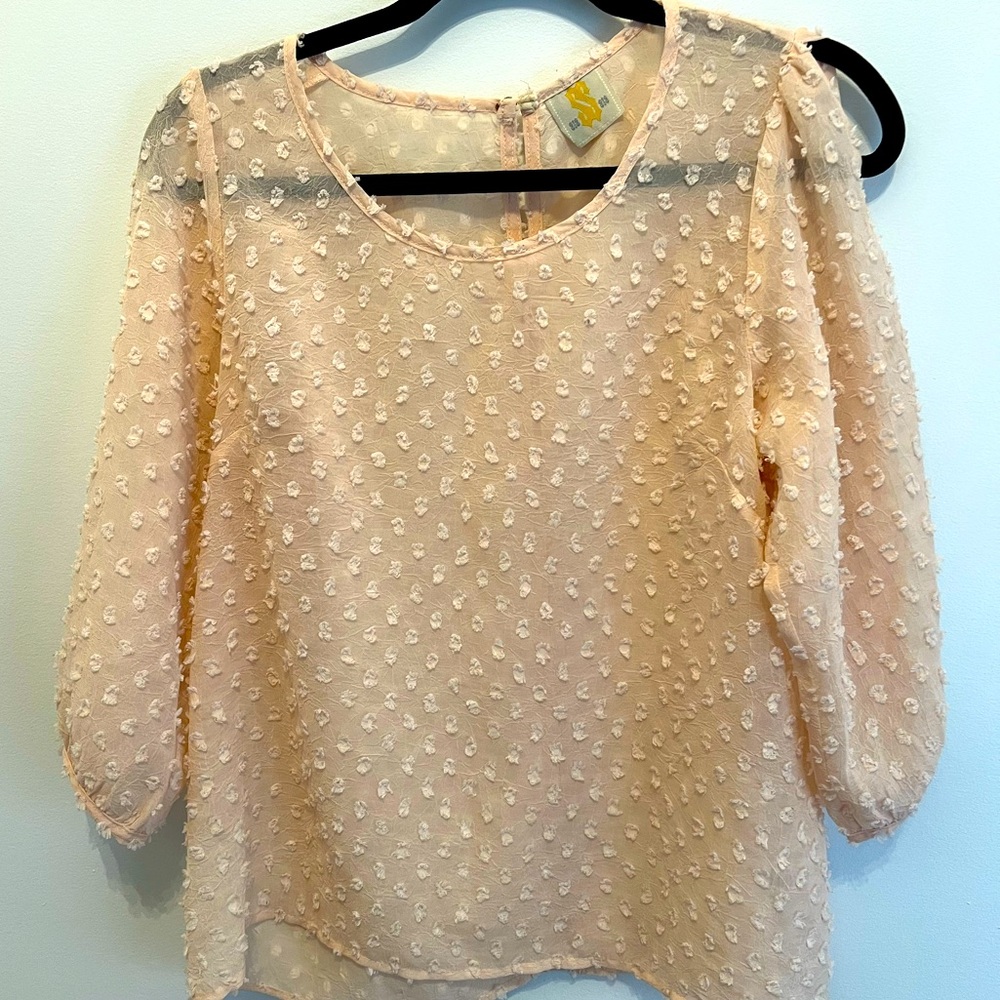 Dusty pale link 3/4 length sleeve Top with accented arm & back openings